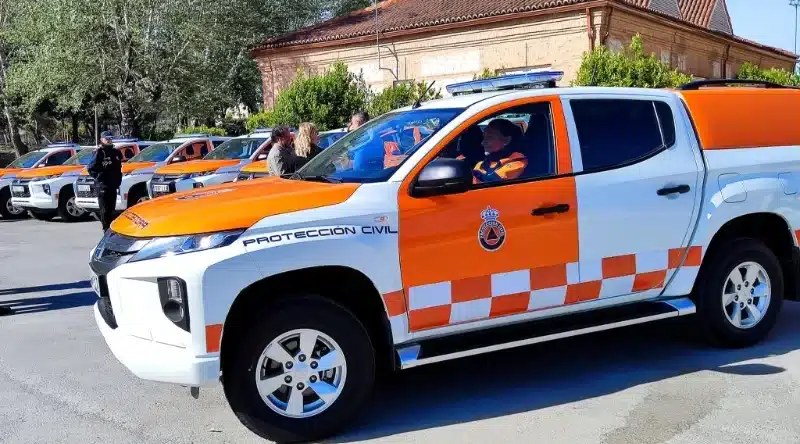 Protección Civil y Emergencias: Todo lo que necesitas saber para proteger a tu familia 4 Coche Protección Civil