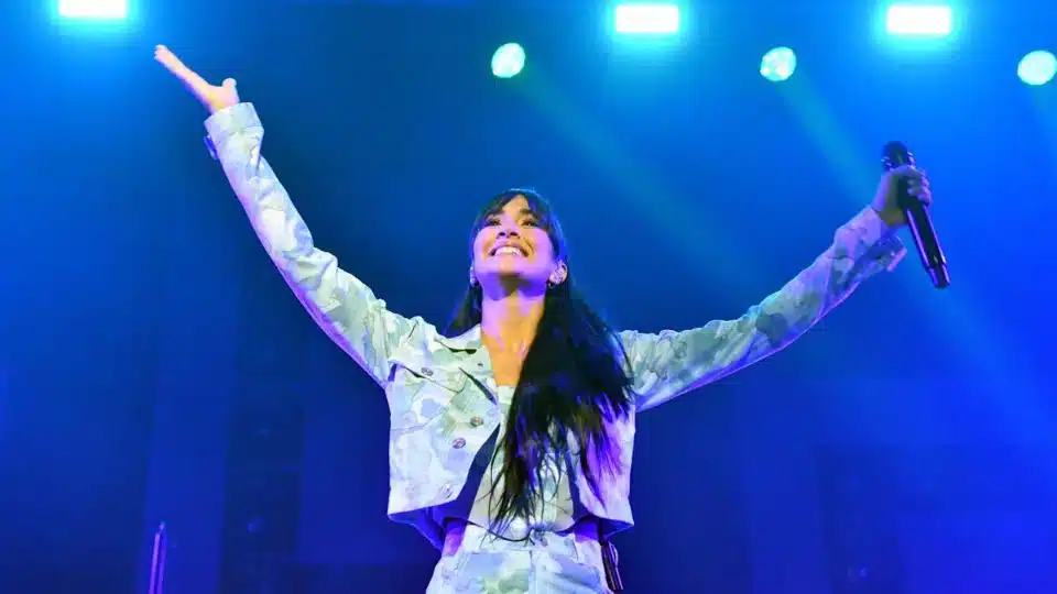 7 Mejores cantantes de habla hispanohablantes actualmente 4 Aitana