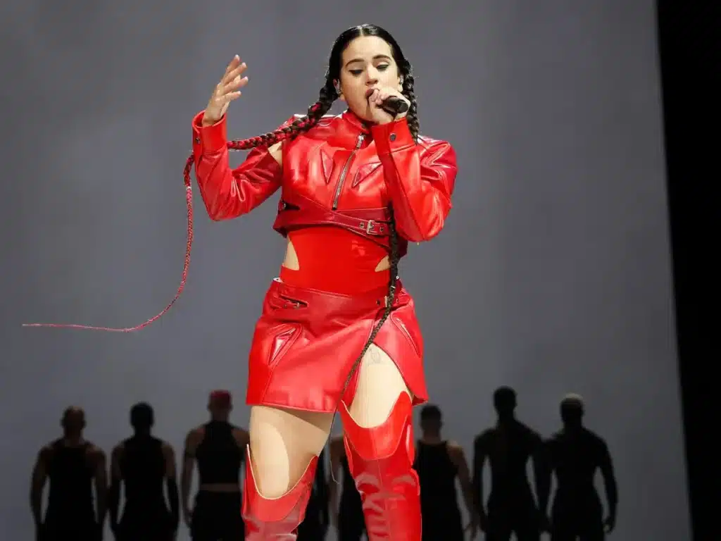 7 Mejores cantantes de habla hispanohablantes actualmente 9 rosalia