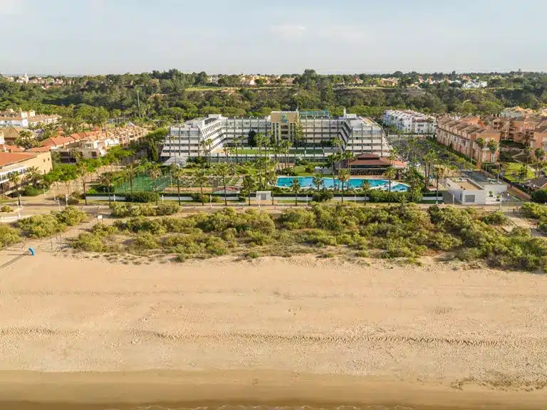 5 claves para liderar en gestión de hoteles y alojamientos turísticos 2 Representacion de hoteles
