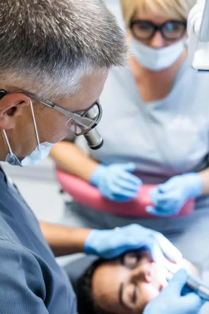 Higienista dental 2026: funciones, competencias y futuro profesional 4 Higiene bucodental